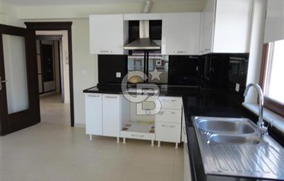 Tulumtaş Metel Ladin'de,7/24 Güvenlikli, Full yapılı, 5+2 Triplex Satılık Villa