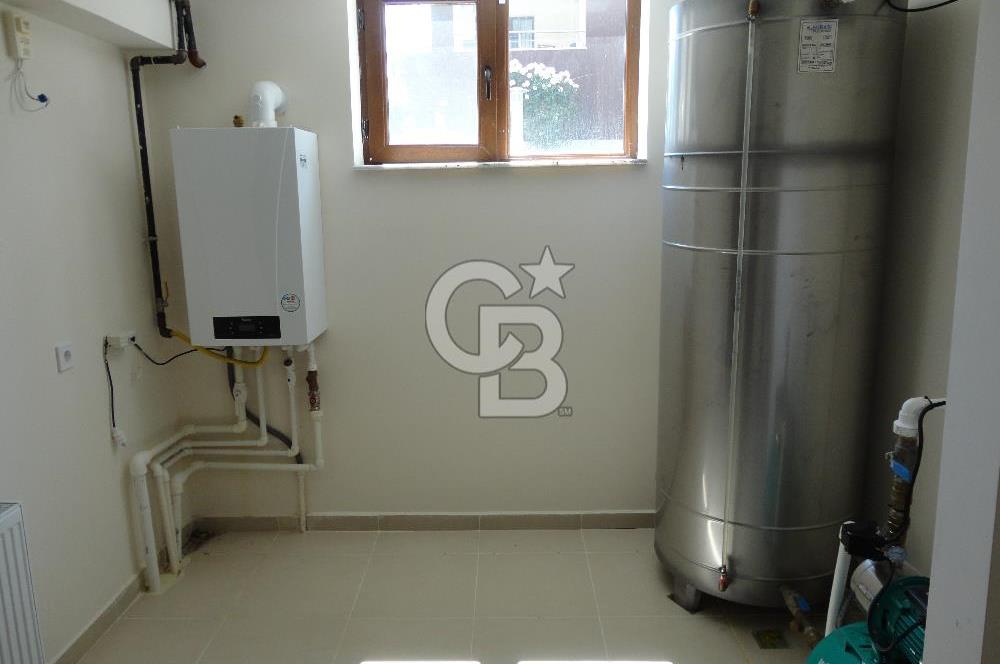 Tulumtaş Metel Ladin'de,7/24 Güvenlikli, Full yapılı, 5+2 Triplex Satılık Villa