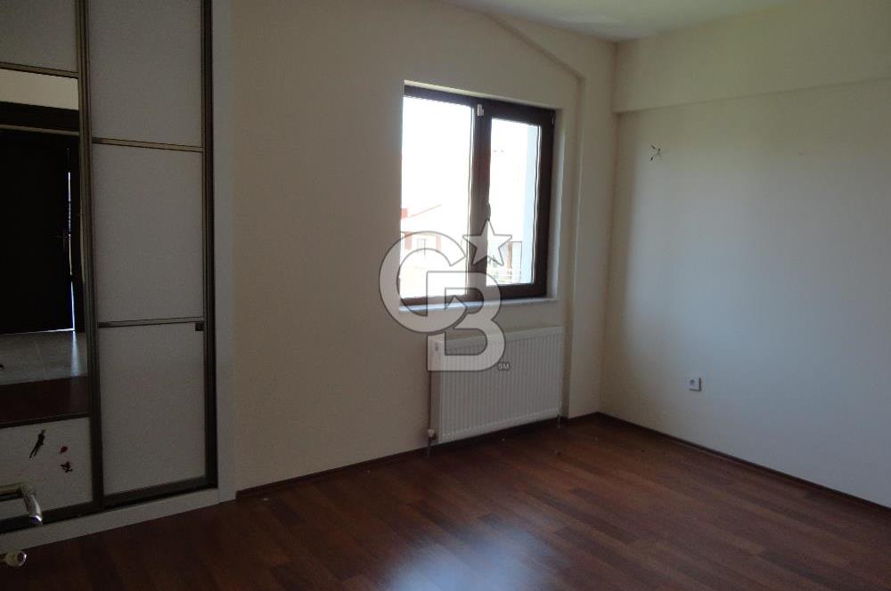 Tulumtaş Metel Ladin'de,7/24 Güvenlikli, Full yapılı, 5+2 Triplex Satılık Villa