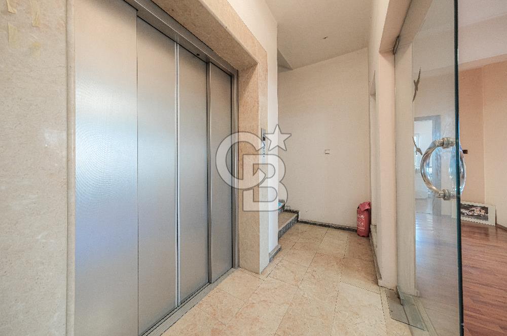 6250 m2 Kiralık Kompleks Bina Depolar Ofisler ve İmalathane