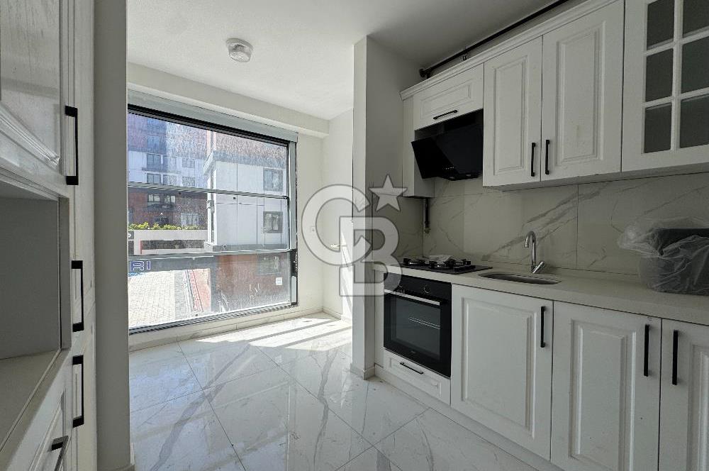 ARNAVUTKÖY'DE LÜKS SİTE İÇERİSİNDE SIFIR 2+1 SATILIK DAİRE