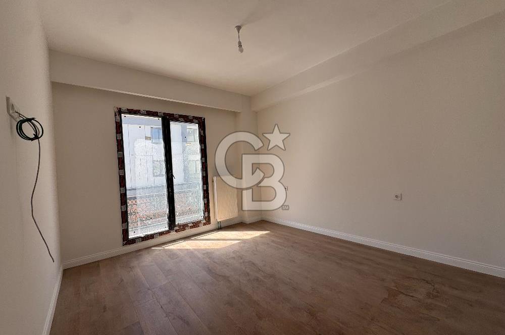 ARNAVUTKÖY'DE LÜKS SİTE İÇERİSİNDE SIFIR 2+1 SATILIK DAİRE