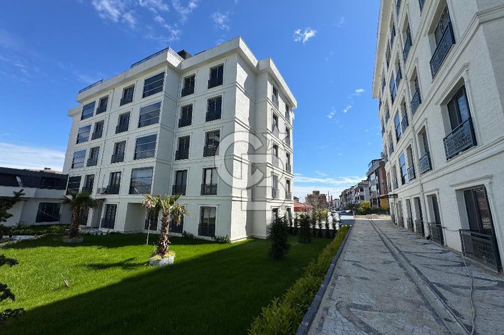 ARNAVUTKÖY'DE LÜKS SİTE İÇERİSİNDE SIFIR 2+1 SATILIK DAİRE