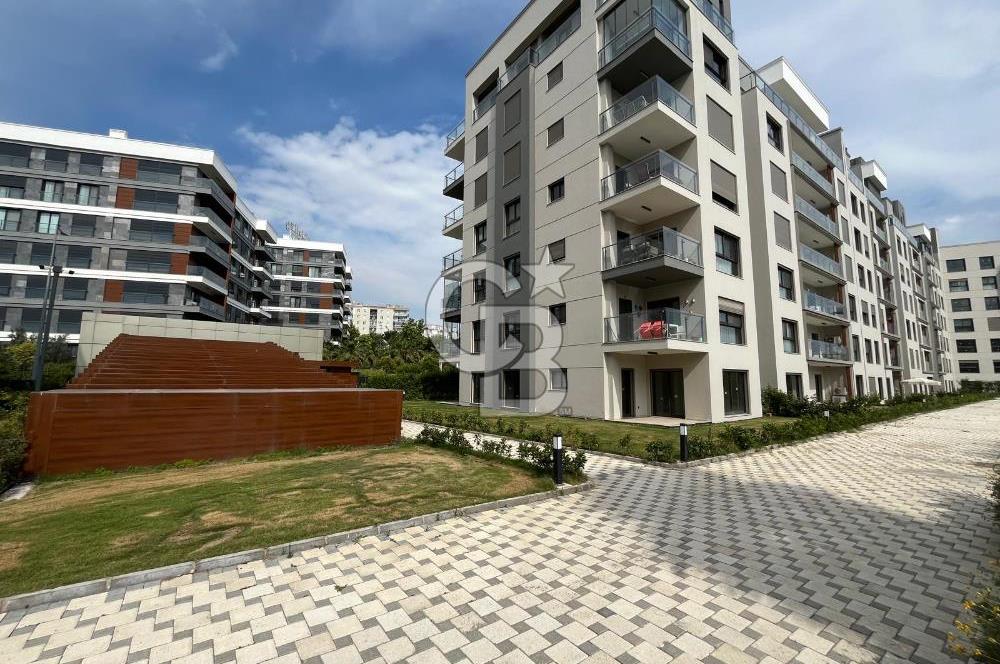 Buca Gürçeşme Menderes cad. Bacalı Kiralık Dükkan