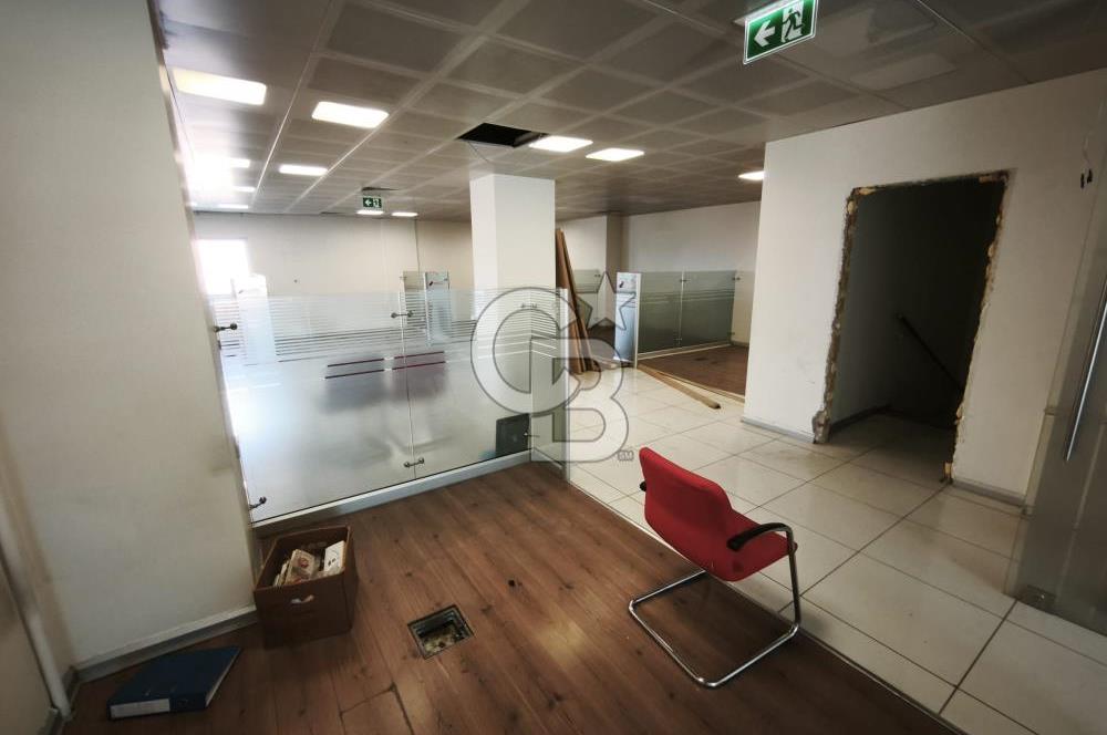 Natoyolu Üzerinde Banka Altyapılı 460 m2 Kiralık Dükkan / Mağaza