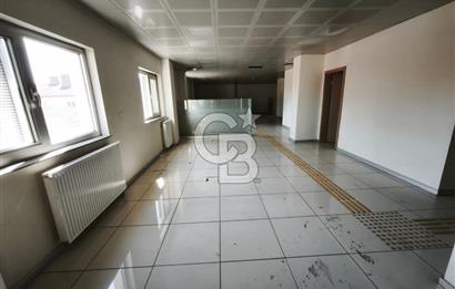 Natoyolu Üzerinde Banka Altyapılı 460 m2 Kiralık Dükkan / Mağaza