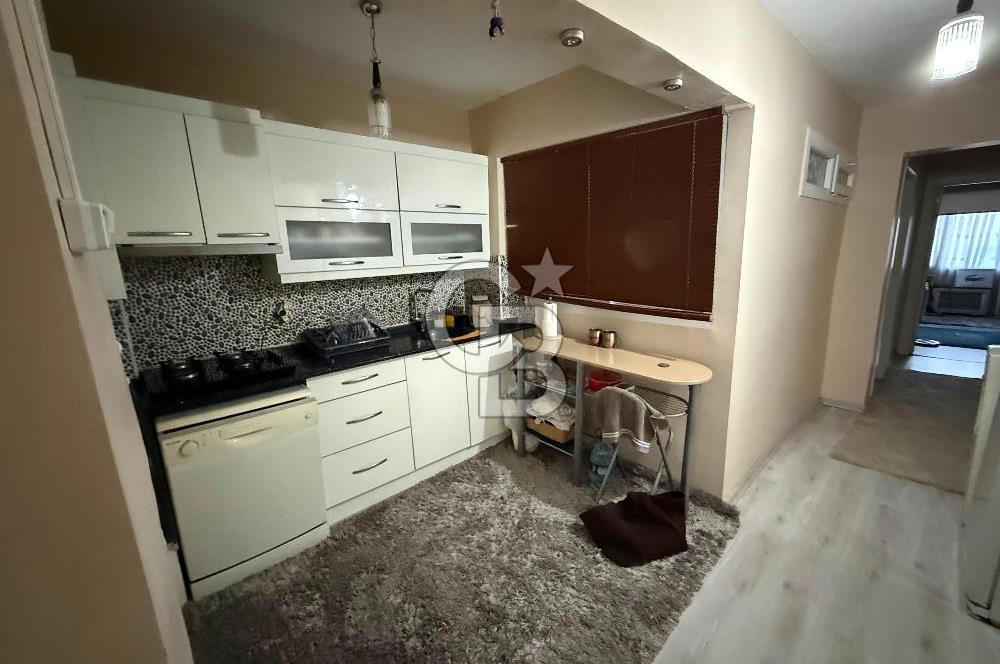 Girne Caddesi Üzerinde Merkezi Konumda Kiralık Daire