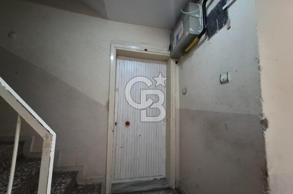 KARŞIYAKA ALAYBEY'DE BAHÇE KULLANIMLI 2+1 YATIRIMLIK SATILIK DAİRE