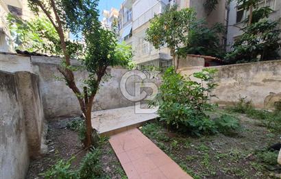 KARŞIYAKA ALAYBEY'DE BAHÇE KULLANIMLI 2+1 YATIRIMLIK SATILIK DAİRE