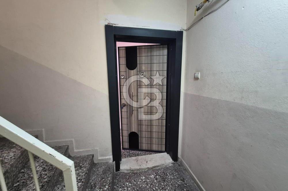 KARŞIYAKA ALAYBEY'DE SAHİLE 1DK. GENİŞ 2+1 SATILIK DAİRE