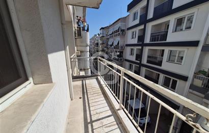KARŞIYAKA ALAYBEY'DE SAHİLE 1DK. GENİŞ 2+1 SATILIK DAİRE