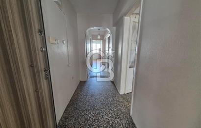 KARŞIYAKA ALAYBEY'DE SAHİLE 1DK. GENİŞ 2+1 SATILIK DAİRE