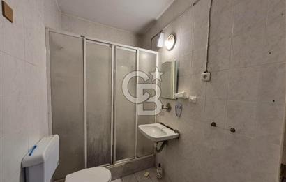 KARŞIYAKA ALAYBEY'DE BAHÇE KULLANIMLI 2+1 YATIRIMLIK SATILIK DAİRE