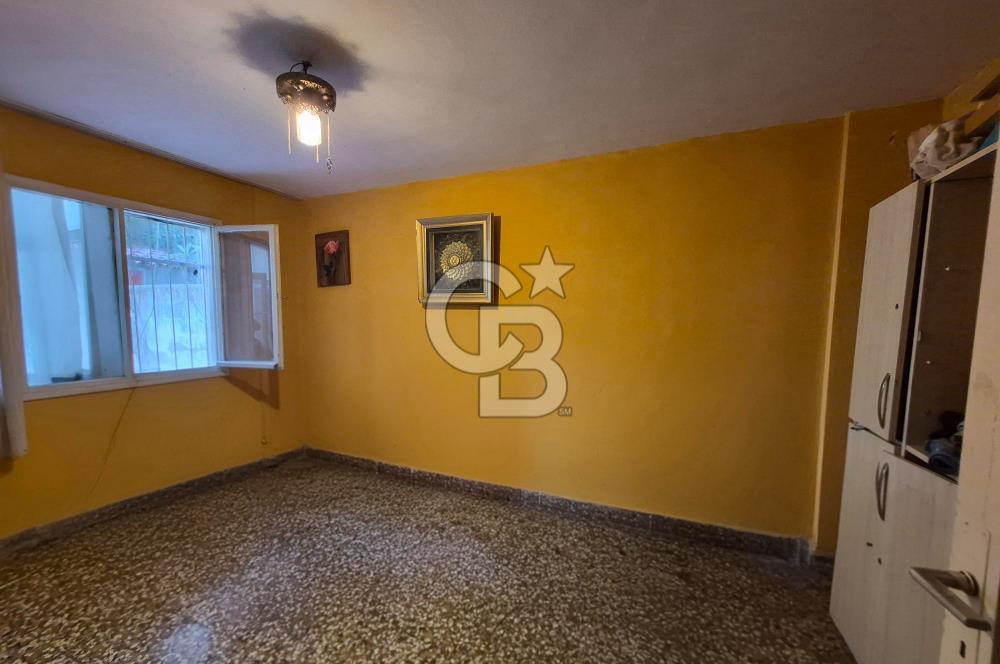 KARŞIYAKA ALAYBEY'DE BAHÇE KULLANIMLI 2+1 YATIRIMLIK SATILIK DAİRE
