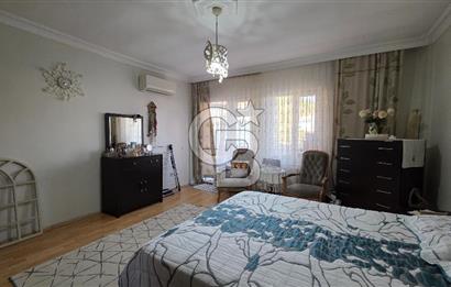 Ayvalık Sarımsaklı Merkez'de Satılık Geniş 3+1 Daire 