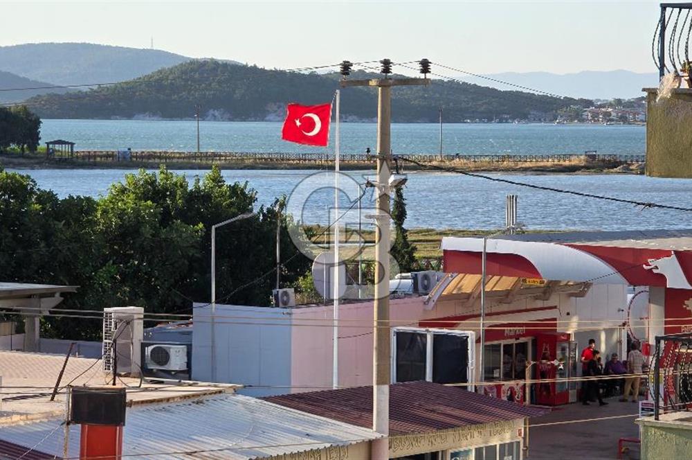 Ayvalık Sarımsaklı Merkez'de Satılık Geniş 3+1 Daire 