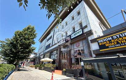 Bahçeşehir Mercedes Bulvarı'nda Satılık 3 Ofis 426 m²
