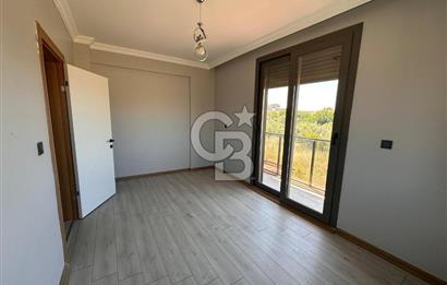 Foça Kazım Dirik Mah. Kiralık Havuzlu 2+1 Villa