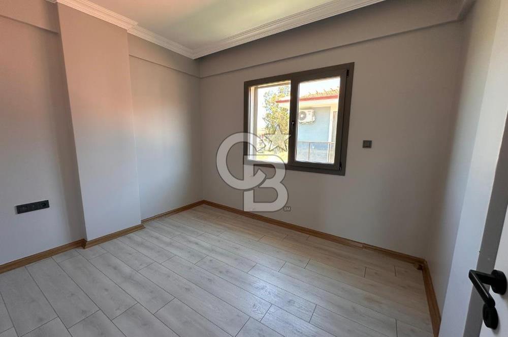 Foça Kazım Dirik Mah. Kiralık Havuzlu 2+1 Villa