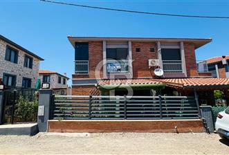 Foça Kazım Dirik Mahallesinde Satılık 2+1 Bahçeli Dubleks - 2 - 352505
