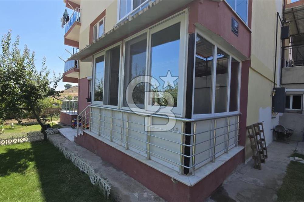 Foça Kazım Dirik Mah. Kiralık 2+1 Bahçe Katı Daire