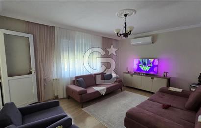 Foça Kazım Dirik Mah. Kiralık 2+1 Bahçe Katı Daire