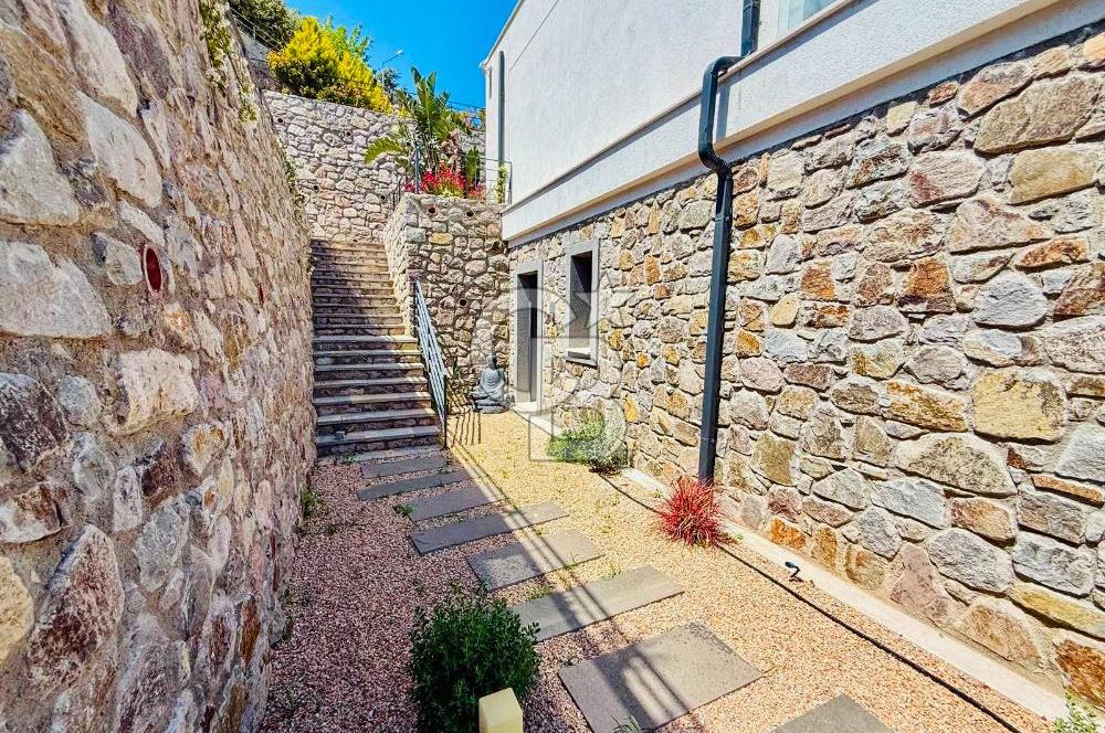 BODRUM ORTAKENT YAHŞİ' DE DENİZ MANZARALI MÜSTAKİL LÜKS VİLLA