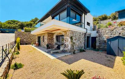 BODRUM ORTAKENT YAHŞİ' DE DENİZ MANZARALI MÜSTAKİL LÜKS VİLLA