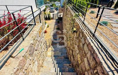 BODRUM ORTAKENT YAHŞİ' DE DENİZ MANZARALI MÜSTAKİL LÜKS VİLLA