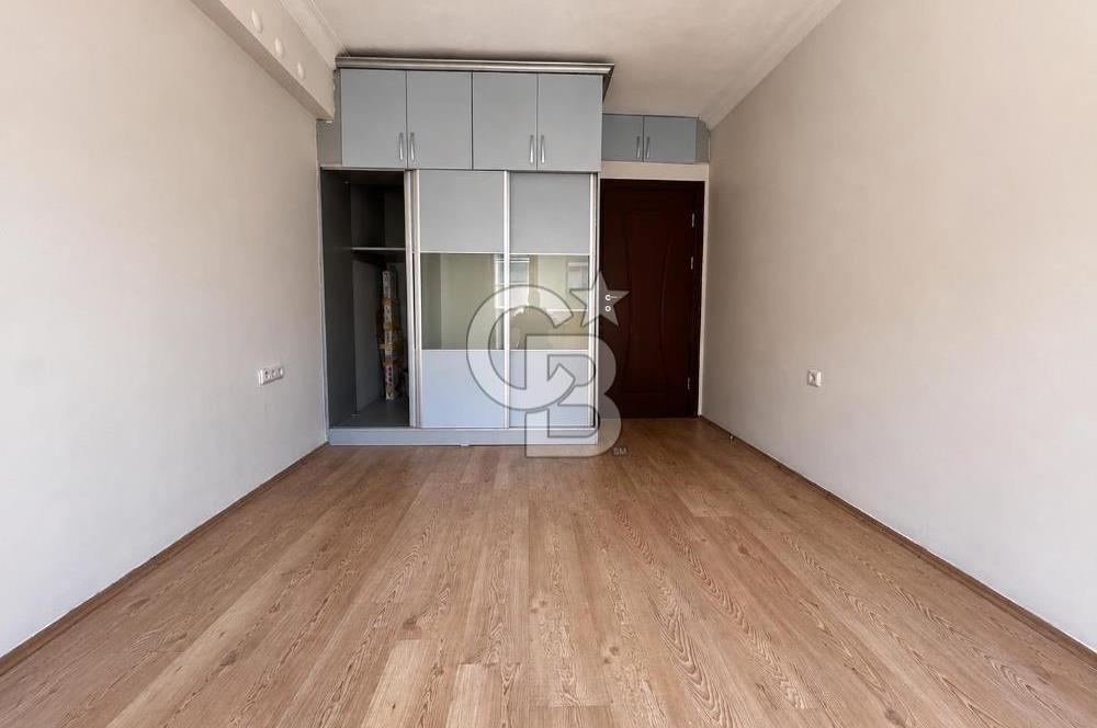 Buca Ufuk Mahallesi'nde Geniş, Kapalı Mutfaklı 2+1 Daire