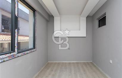 Foça Kazım Dirik Mah. Satılık 2+1 Bahçe Katı Daire
