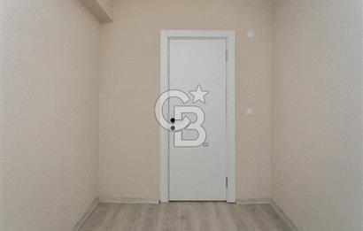 Foça Kazım Dirik Mah. Satılık 2+1 Bahçe Katı Daire
