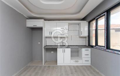 Foça Kazım Dirik Mah. Satılık 2+1 Bahçe Katı Daire