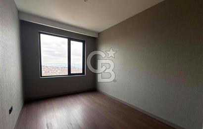 ORAN NATURA VADİ’DE ŞEREFİYESİ YÜKSEK MANZARALI 4+1 LÜKS DAİRE