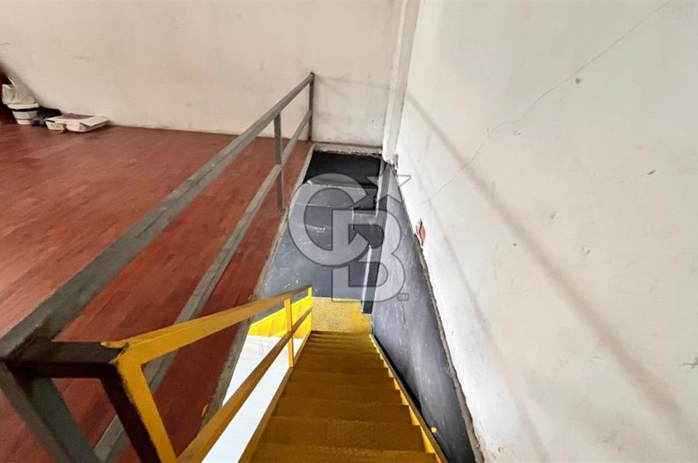 ALİAĞA YENİ SANAYİ SİTESİ'NDE KİRALIK 150 M² DÜKKAN