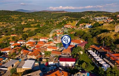 Foça Kozbeyli'de Satılık 3+1 Müstakil Taş Villa