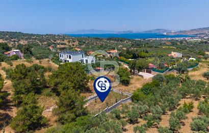 Foça Kozbeyli'de Satılık Villalara Yakın Tarla