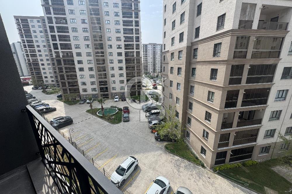 Prestij Yeni Hayat Sitesinde Orta Tip Geniş 3+1 Kiralık Daire