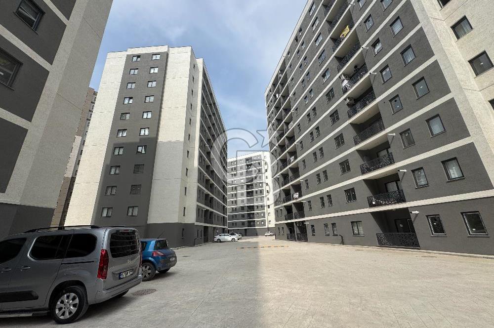 Prestij Yeni Hayat Sitesinde Orta Tip Geniş 3+1 Kiralık Daire