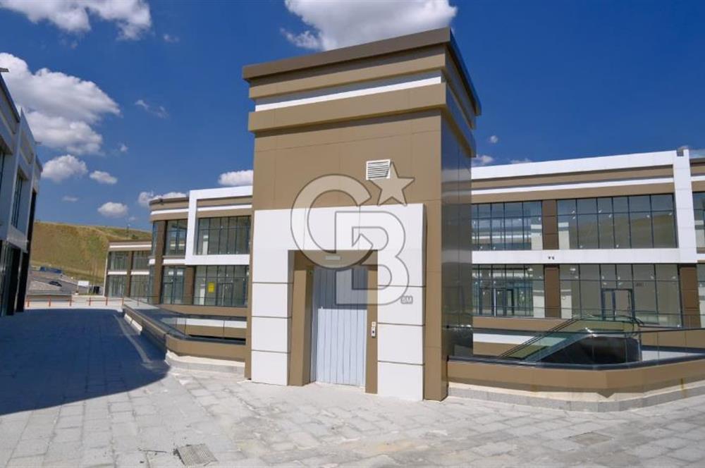 MEGA ŞAŞMAZ'DA GİRİŞ KATINDA SATILIK DÜKKAN