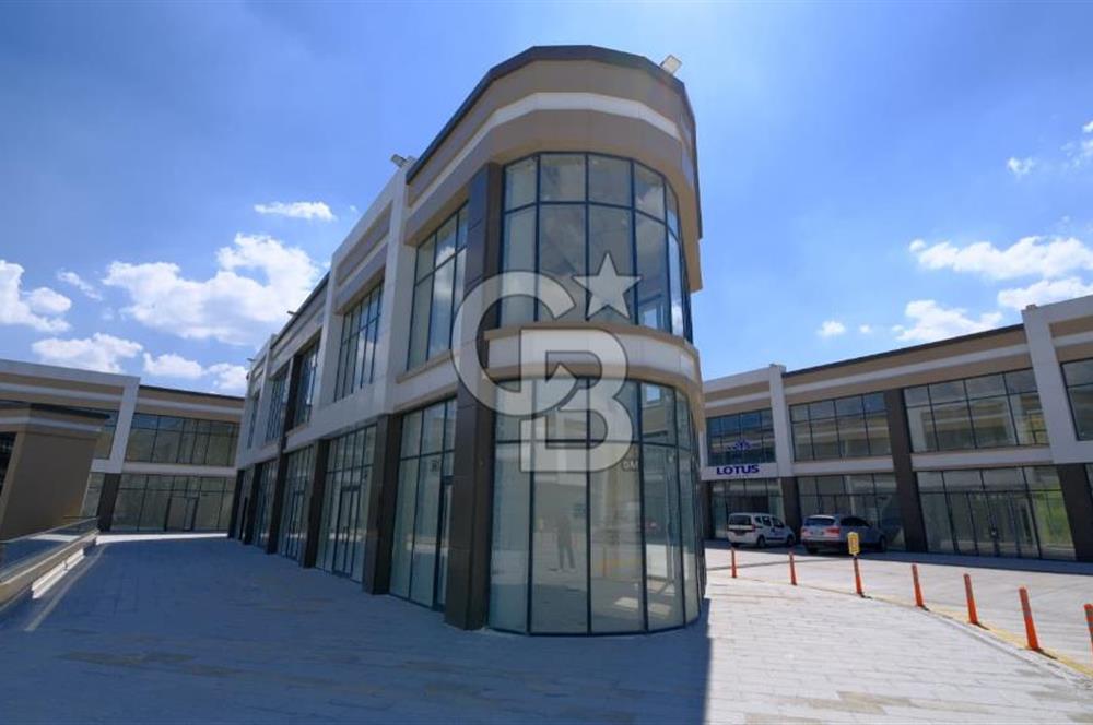 MEGA ŞAŞMAZ'DA GİRİŞ KATINDA SATILIK DÜKKAN