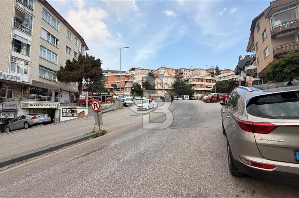 BAĞLAR CADDESİ ÜZERİNDE YÜKSEK CİROLU SATILIK KÖŞE DÜKKAN