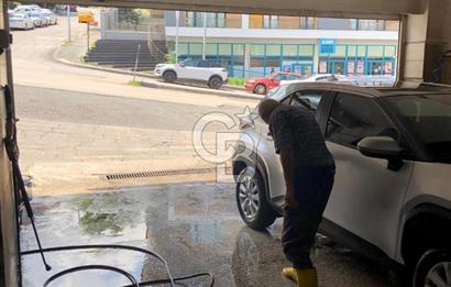 BAĞLAR CADDESİ ÜZERİNDE YÜKSEK CİROLU SATILIK KÖŞE DÜKKAN