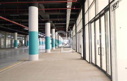 MEGA ŞAŞMAZ'DA YOLA CEPHELİ KİRALIK DÜKKAN