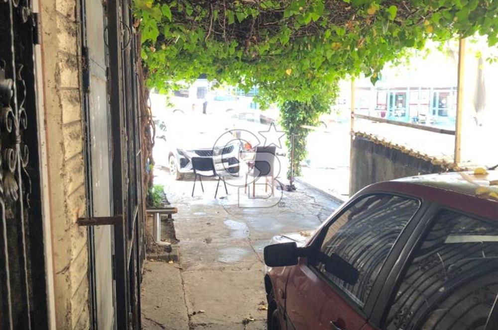 BAĞLAR CADDESİ ÜZERİNDE YÜKSEK CİROLU SATILIK KÖŞE DÜKKAN
