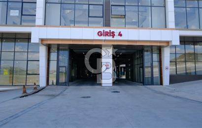 MEGA ŞAŞMAZ'DA YOLA CEPHELİ SATILIK DÜKKAN
