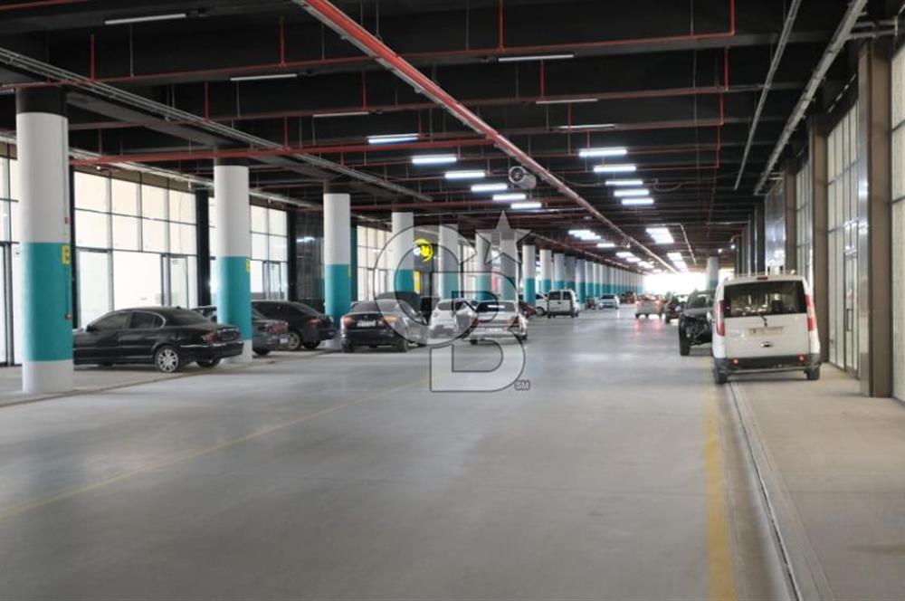 MEGA ŞAŞMAZ'DA YOLA CEPHELİ SATILIK DÜKKAN