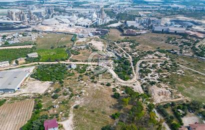 MERSİN AKDENİZ TEKKEDE SATILIK SANAYİ İMARLI ARSA