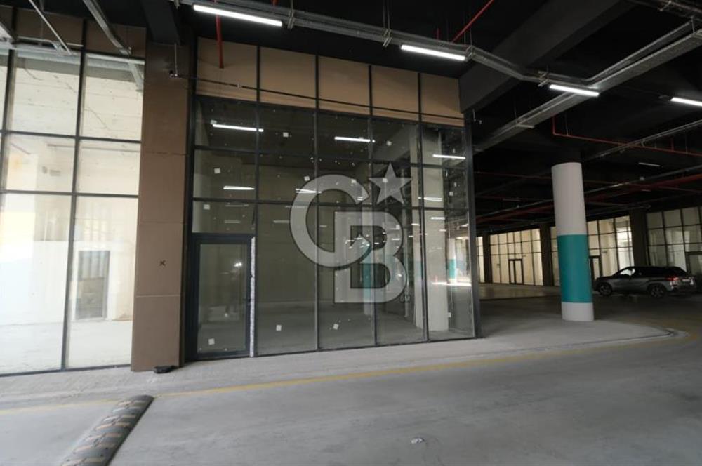 MEGA ŞAŞMAZ'DA YOLA CEPHELİ SATILIK DÜKKAN
