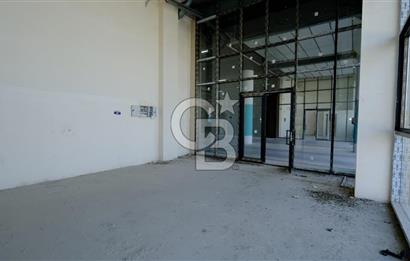 MEGA ŞAŞMAZ'DA YOLA CEPHELİ SATILIK DÜKKAN
